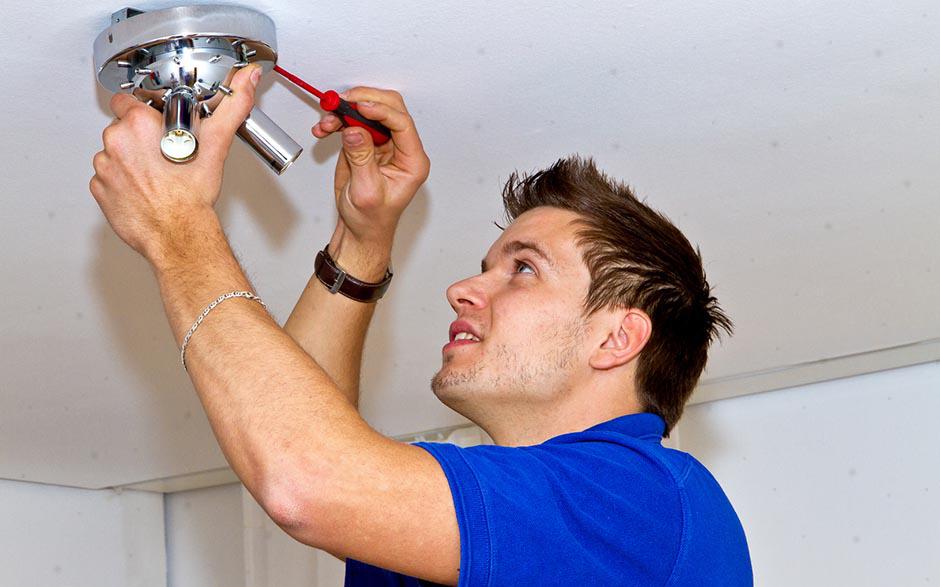installateur électricien Paris 12